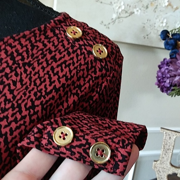 NWOT Liz Claiborne Dark Orange With Black Prints 3/4 Sleeves Tunic Top. Size S - Picture 7 of 17